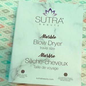 A sutra mini hair dryer.